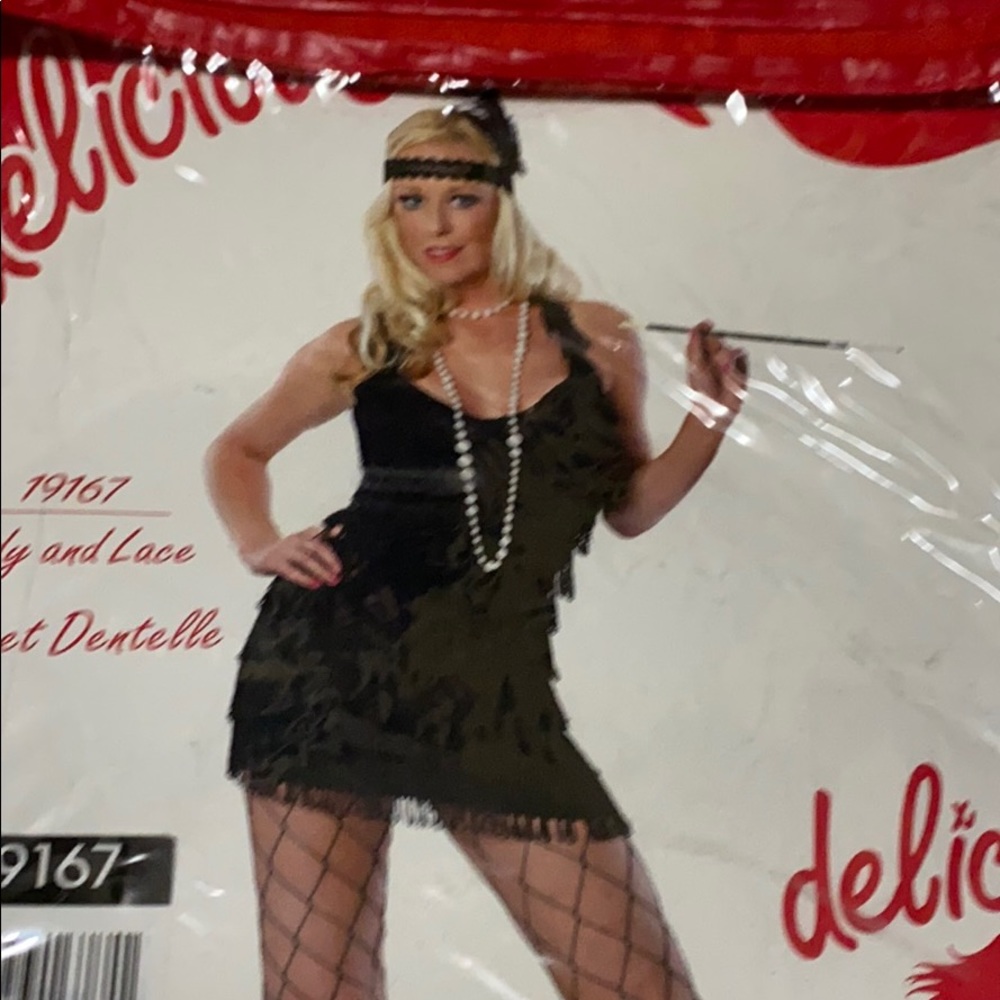 Flapper Girl - Picture 2 of 2